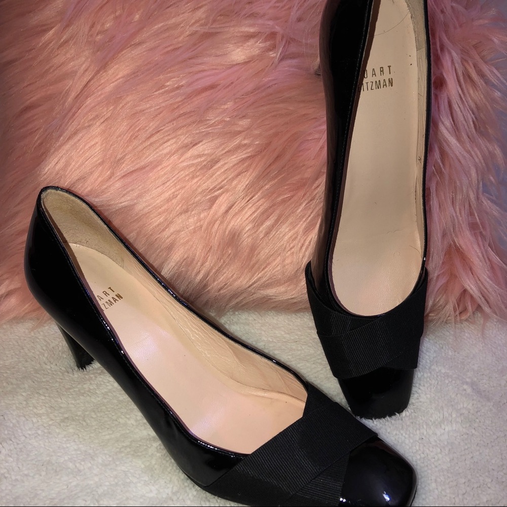 Will hold! 🤲🏼❤️👠S.Weitzman Patent Leather Pumps